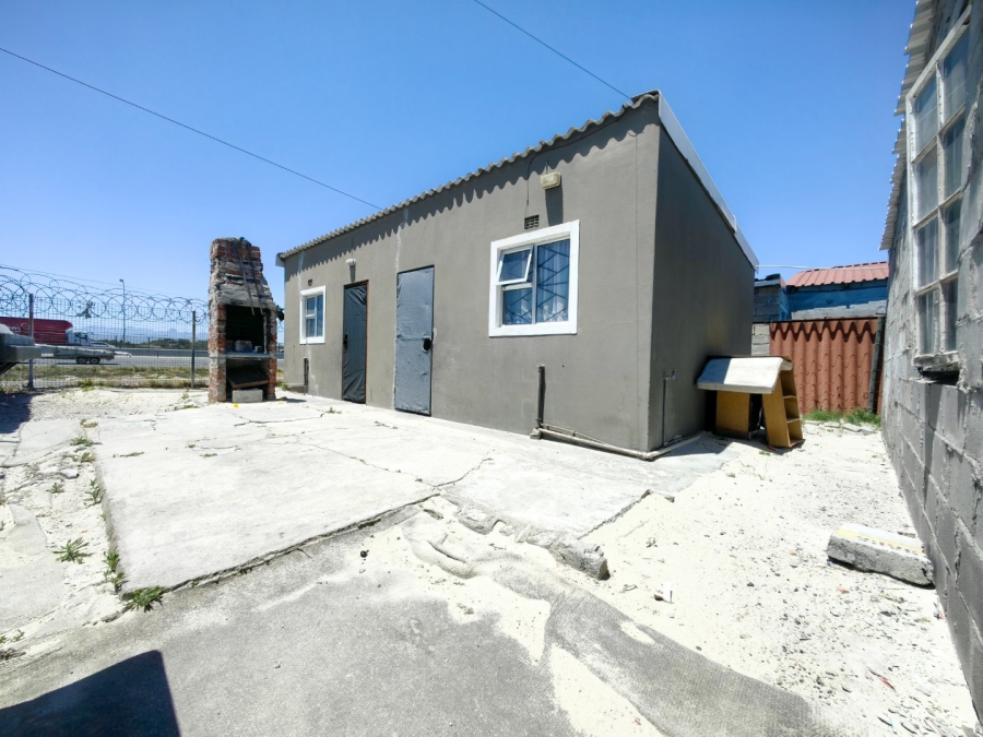 5 Bedroom Property for Sale in Eindhoven Western Cape